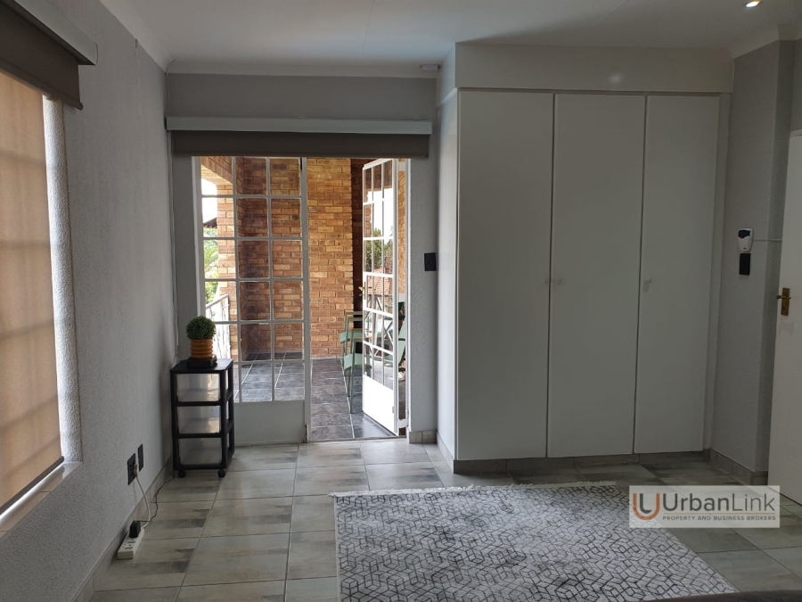 3 Bedroom Property for Sale in Safari Gardens North West